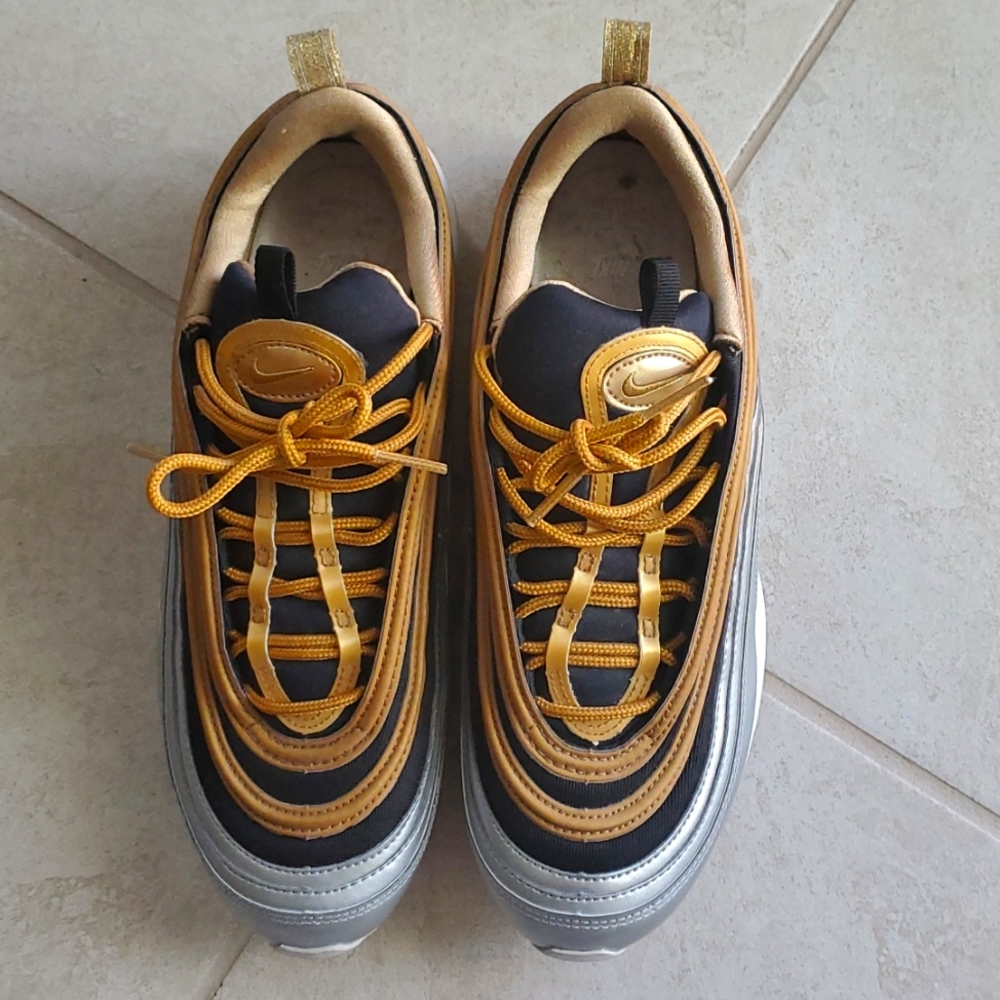 Nike Air Max 97